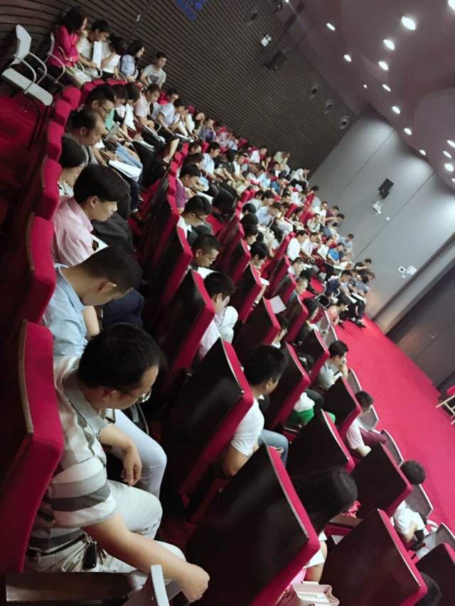 太陽能智慧路燈，太陽能路燈廠家，太陽能路燈價格