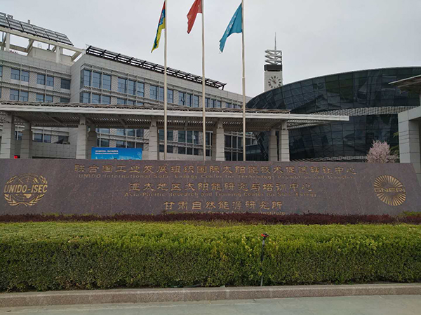 太陽能路燈價格，太陽能路燈價格，太陽能路燈價格