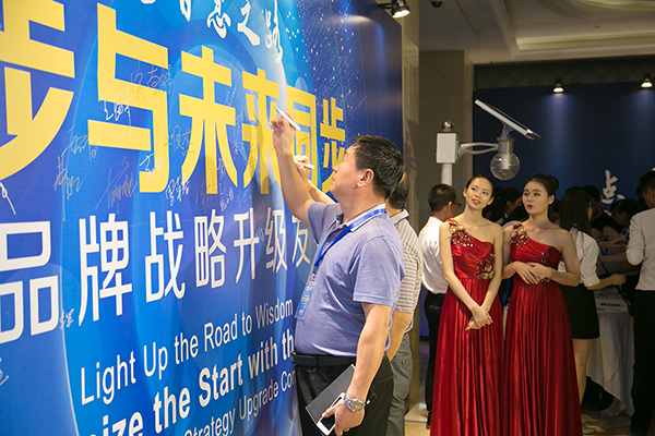 太陽能路燈，太陽能路燈廠家，太陽能路燈價格
