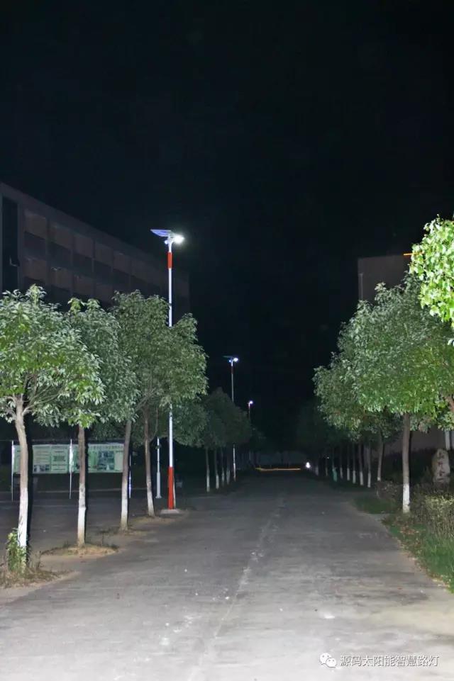 源碼太陽(yáng)能路燈，太陽(yáng)能路燈廠(chǎng)家，太陽(yáng)能路燈價(jià)格