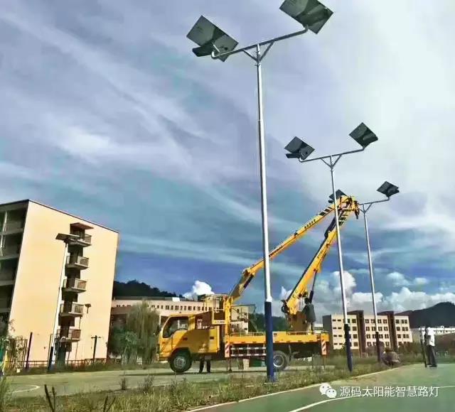 太陽(yáng)能路燈，太陽(yáng)能路燈廠(chǎng)家，太陽(yáng)能路燈價(jià)格