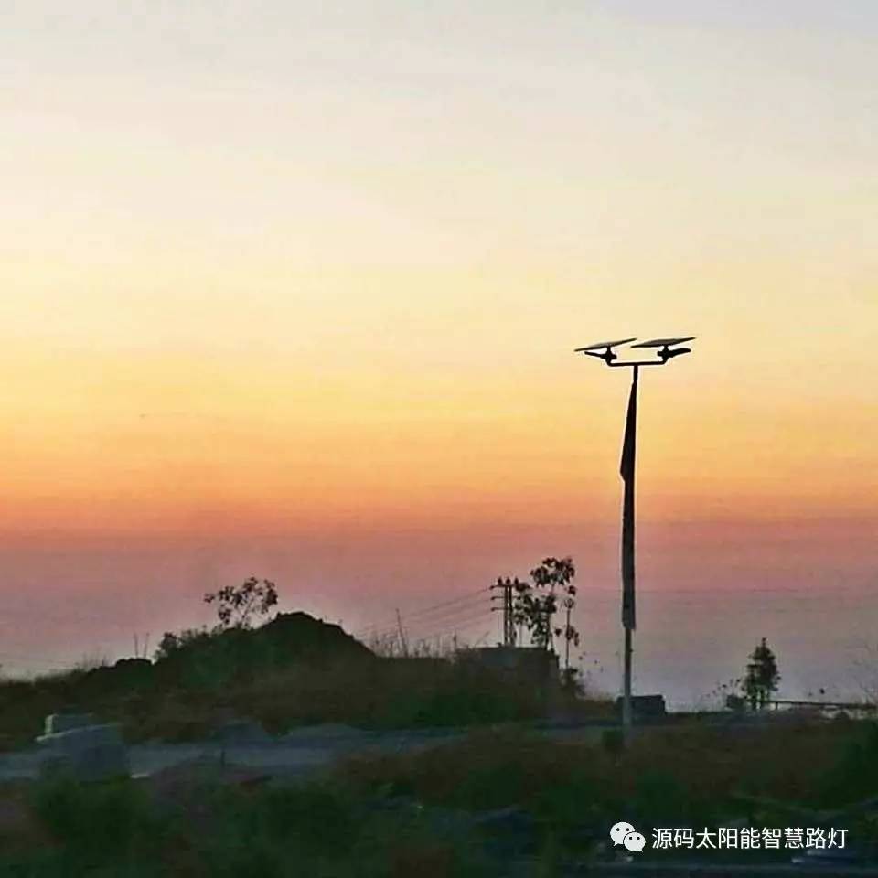 太陽能路燈，太陽能平板燈，光伏產(chǎn)業(yè)，綠色節(jié)能，太陽能路燈廠家