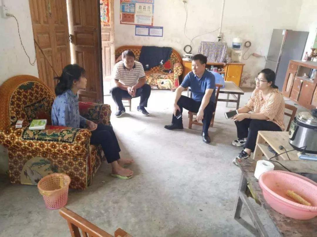 追憶扶貧戰(zhàn)士黃文秀，源碼讓“光明“繼續(xù)溫暖她曾工作的地方